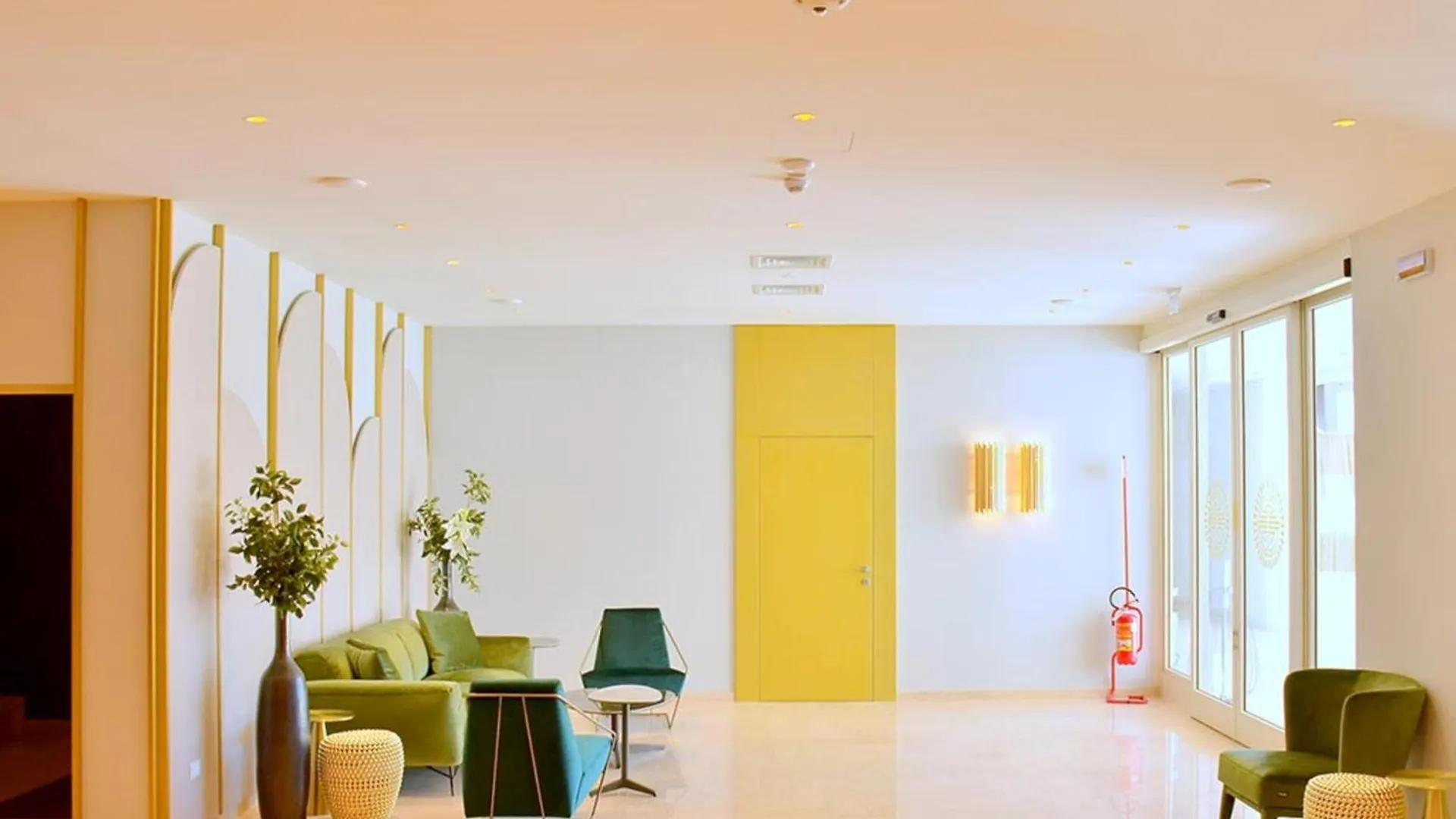 Apartment Flat With A Spacious Sunny Terrace - Beahost Bibione Italy